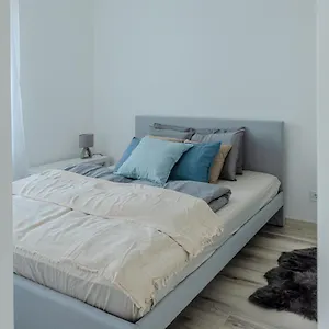דירה Dob36 With Free Private Parking And Balcony, בודפשט
